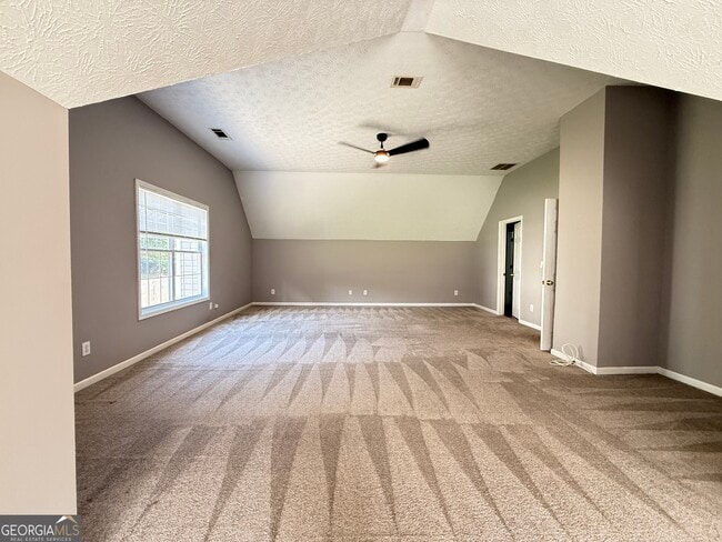 Building Photo - 7235 Coral Lake Dr