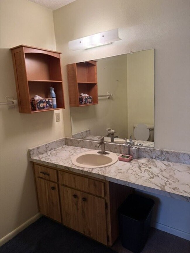 Building Photo - 37819 Alissa Dr