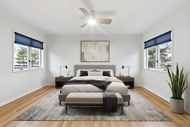 Building Photo - 700 10th St