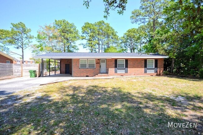 Building Photo - 23 Beauregard Dr