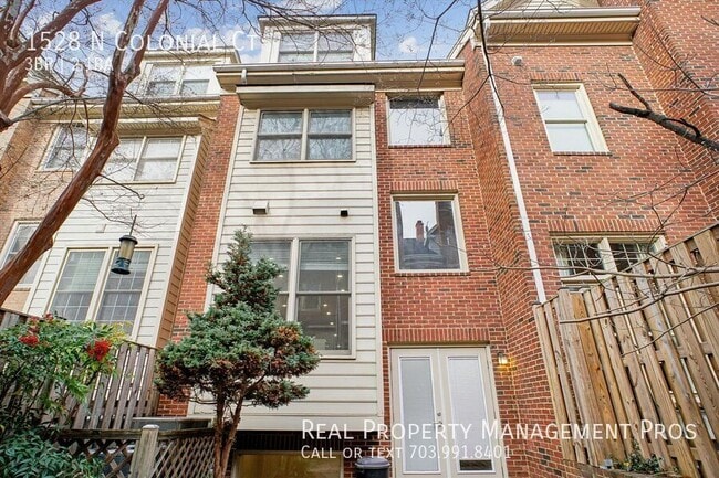 Building Photo - 1528 N Colonial Ct