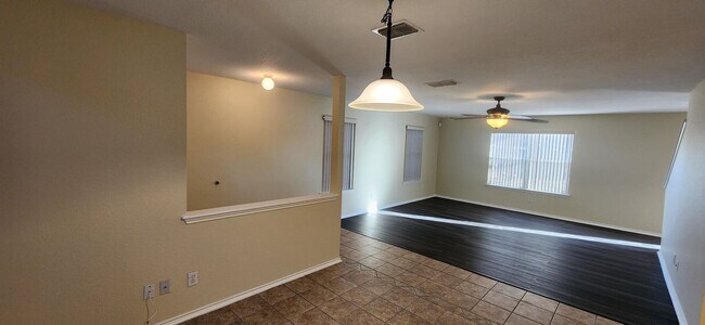Building Photo - Heritage Park Community-3Bedroom, 2.5 Bathroom-