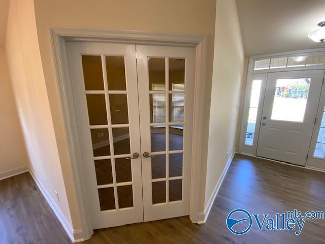 Building Photo - 109 Oak Shade Dr