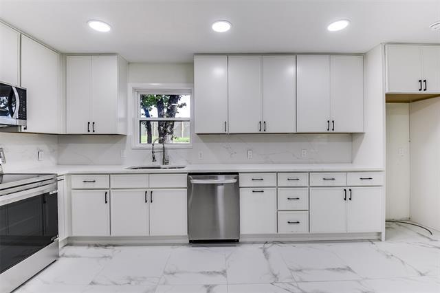 Building Photo - 258 Somerset Terrace