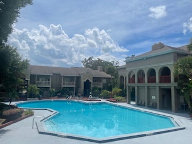 Building Photo - 2 Bed / 2 Bath Condo. In Altamonte Springs, Available Now !