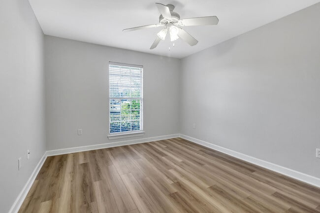 Building Photo - 4429 Southminster Cir