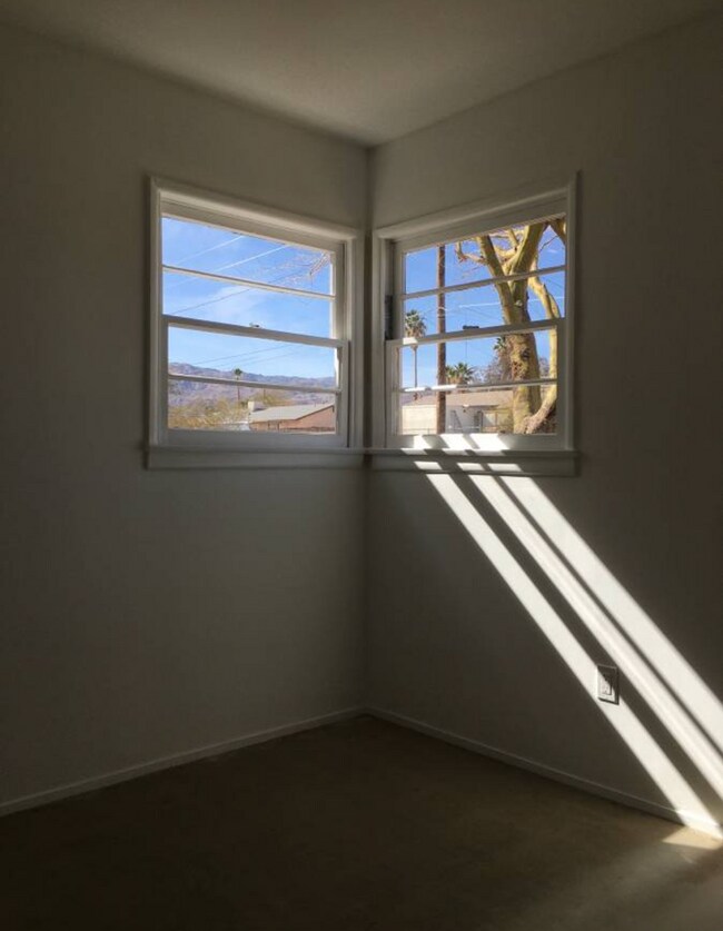 Building Photo - A 2 Bedroom 1 Bath Home With Art Studio