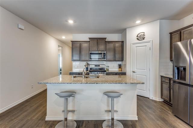 Building Photo - 404 Spur Ridge