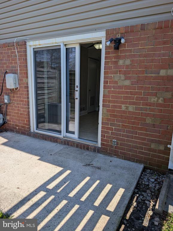 Building Photo - 8435 Norwood Dr