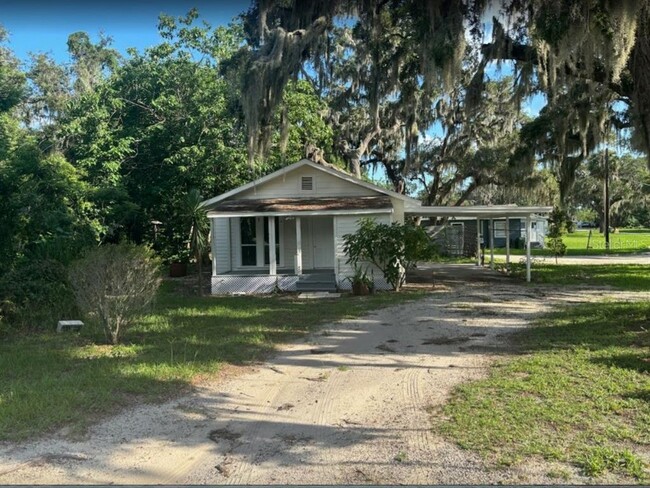 Building Photo - 1318 Neely Dr