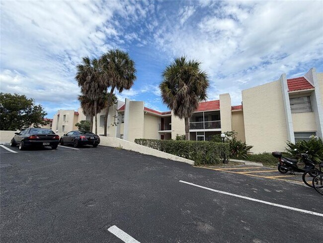 Primary Photo - 640 NW 13th St