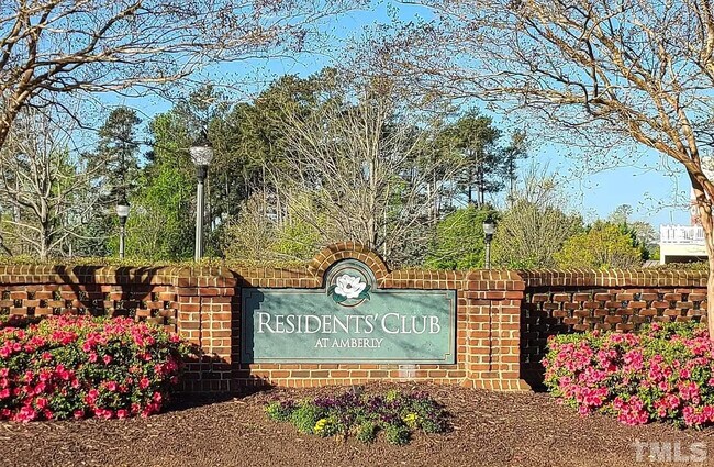 Building Photo - 815 Bristol Bridge Dr