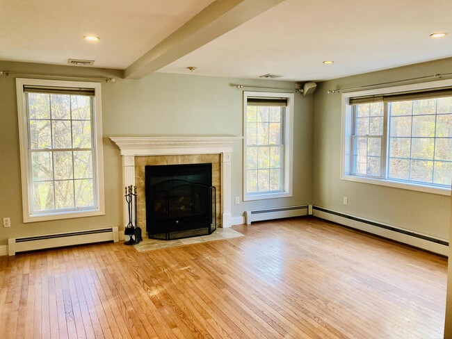 Building Photo - 74 Kilrea Rd