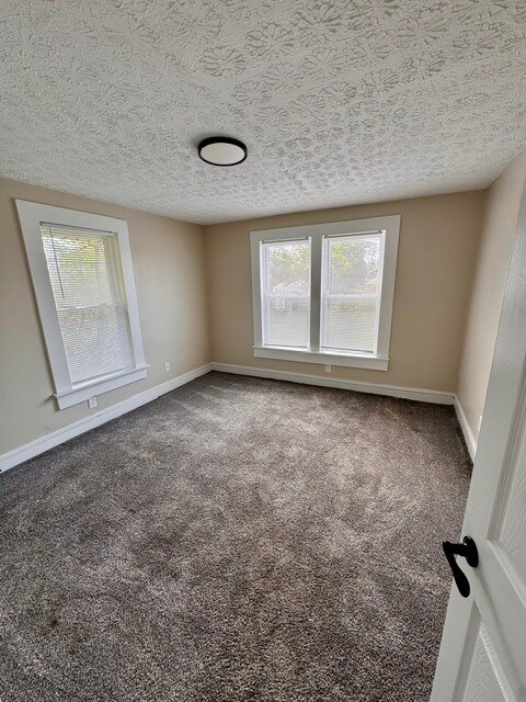 Building Photo - 782 Gibbard Ave
