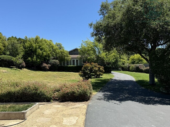 Building Photo - Spacious & Private Four Bedroom Carmel Val...