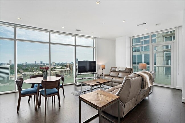 Building Photo - 4521 San Felipe St