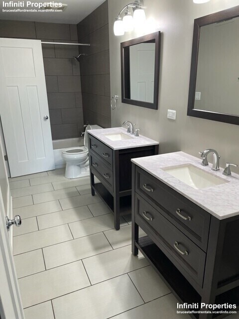 Building Photo - 133 N Huffman St