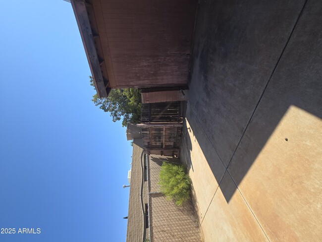 Building Photo - 1201 Terra Dr