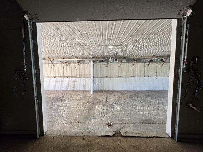 Building Photo - 24.2 Acres – Industrial Warehouse, Residential Or Office Space, Pole Shed & Recreational Land
