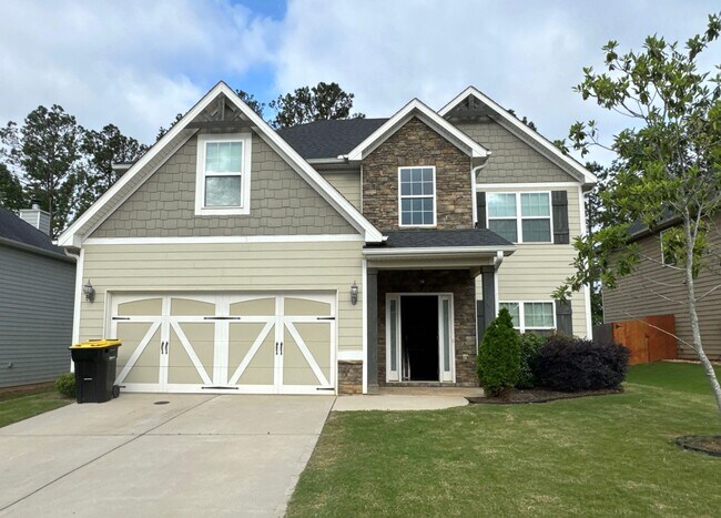 Primary Photo - 257 Cliffhaven Cir