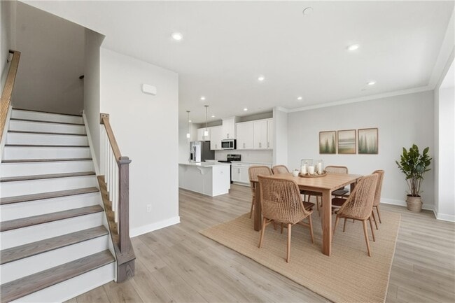 Building Photo - 339 Telluride Ln