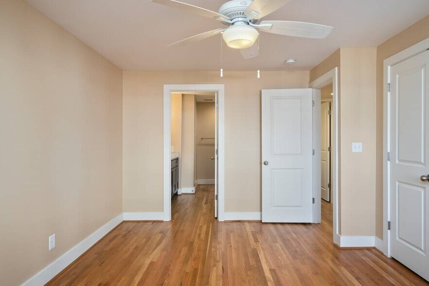 Building Photo - 4060 McGee St