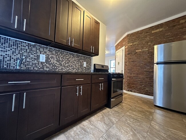 Floorplan - 70 Post Avenue