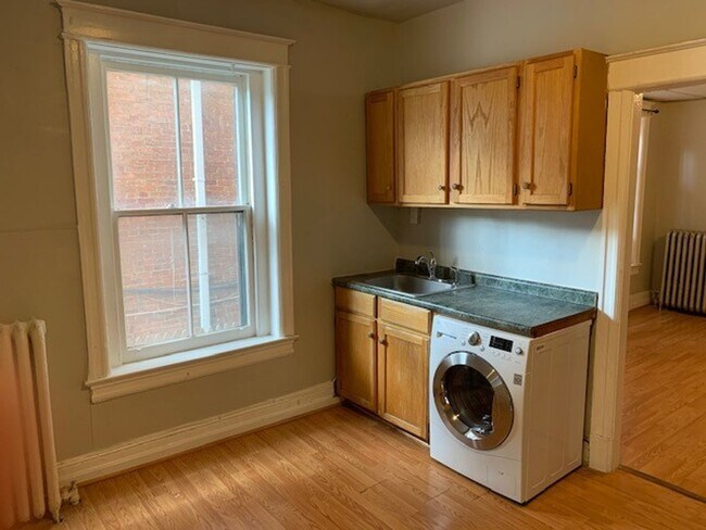 Building Photo - 1736 T St NW