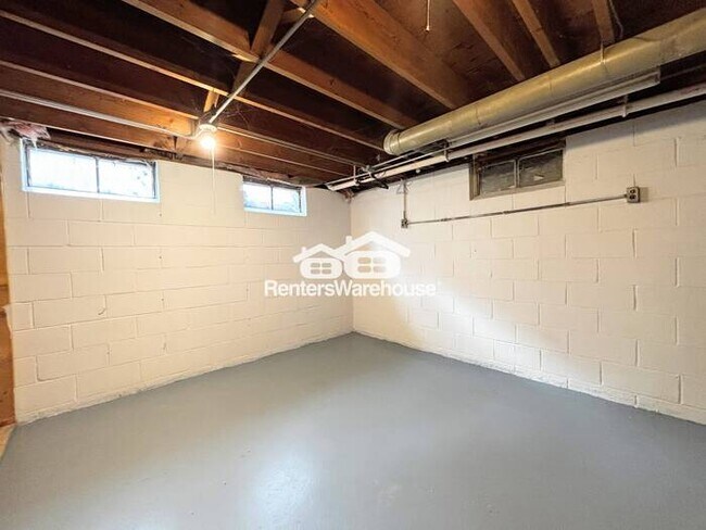 Building Photo - Beautiful 4 Bedroom House for Rent