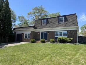 Building Photo - 1414 Ardmore Dr