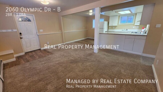 Building Photo - 2060 Olympic Dr