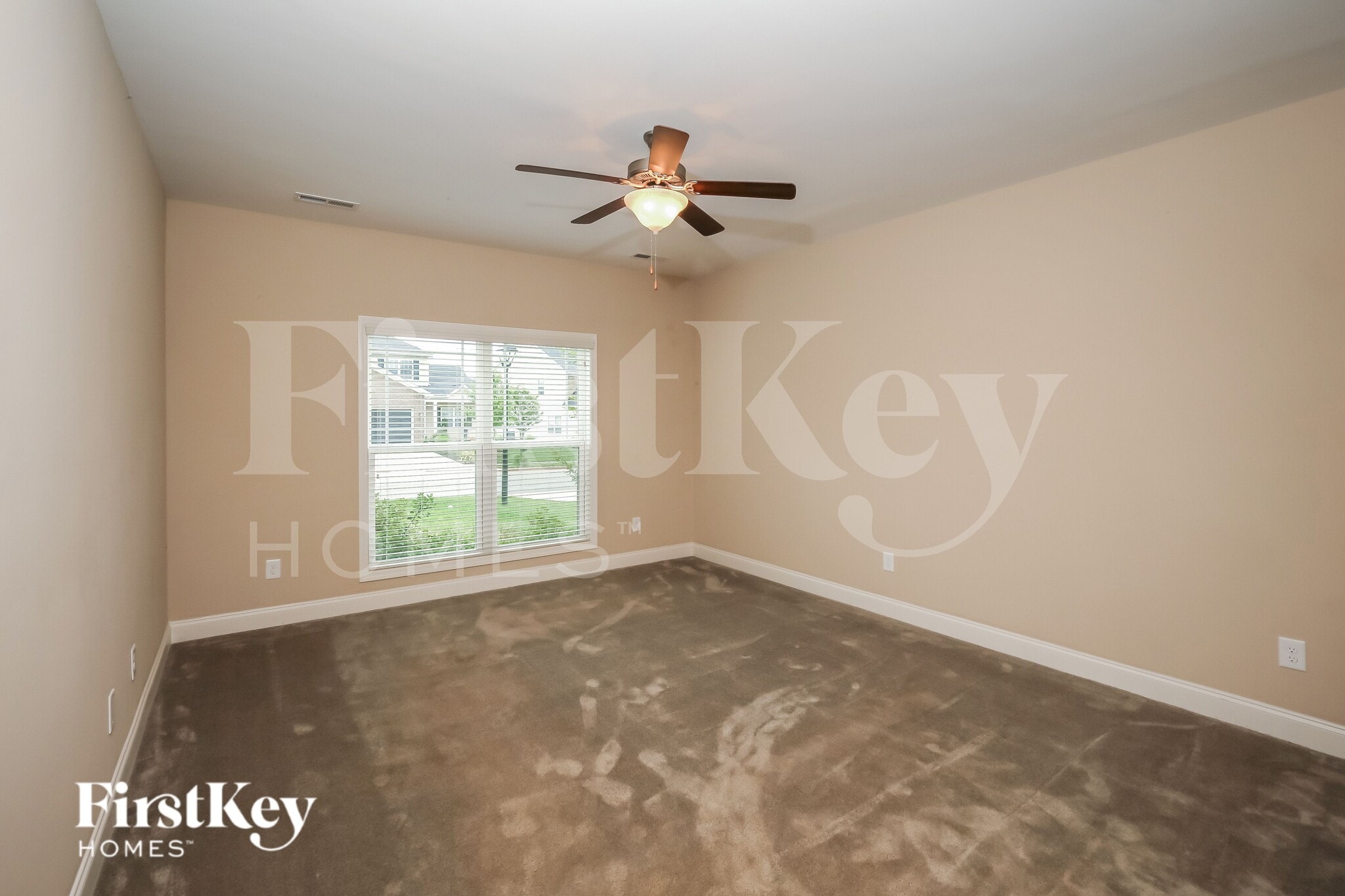 Building Photo - 732 Breeders Cup Dr