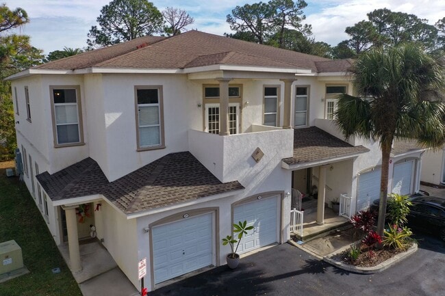 Building Photo - SPECIAL: WAIVING $250 ADMIN FEE on this 3 Bedroom, 2 Bath with Private Balcony off Primary Bedroo...