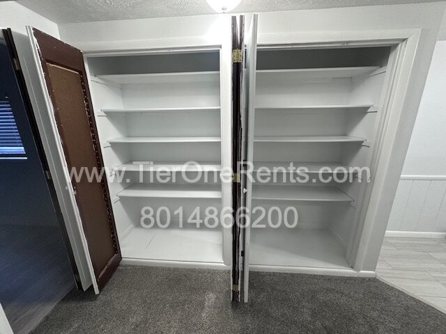 Building Photo - NO DEPOSIT option available for qualified ...