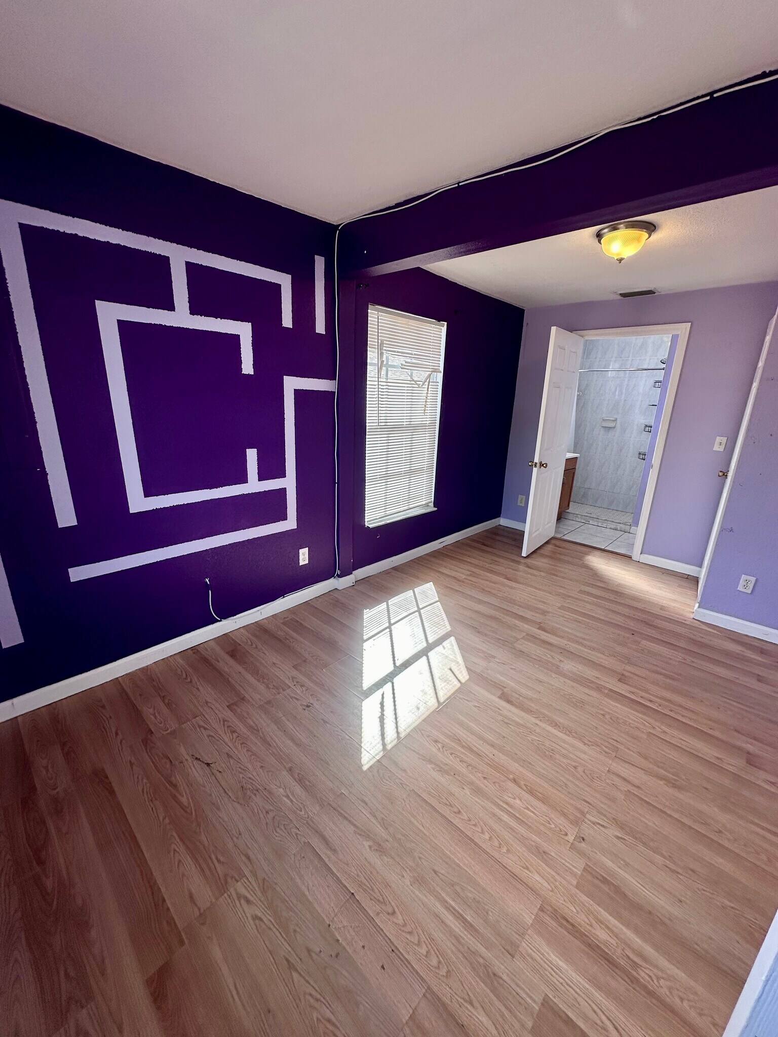 Building Photo - 816 20th St