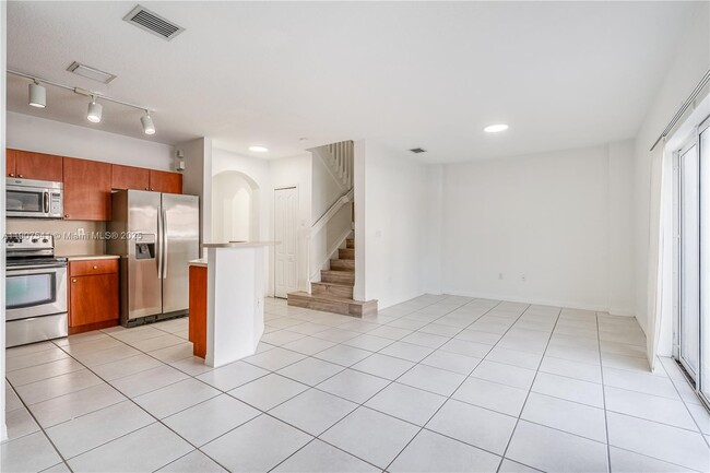 Building Photo - 2889 SW 129th Way