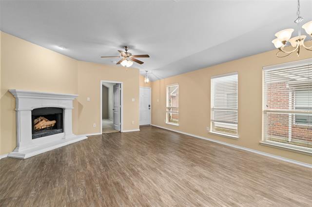 Building Photo - 1313 Honeywood Ln