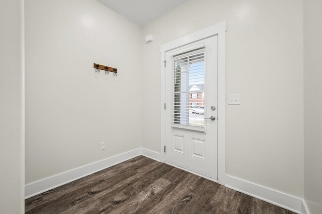 Building Photo - 2160 Welltown Ln