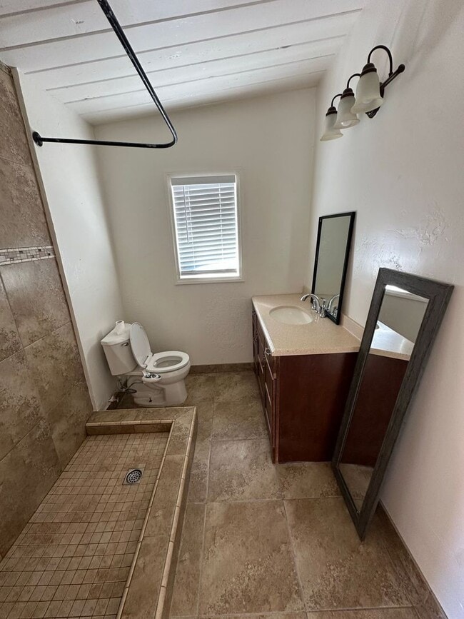 Building Photo - 1 BEDROOM 1 BATH APPLE VALLEY HOME