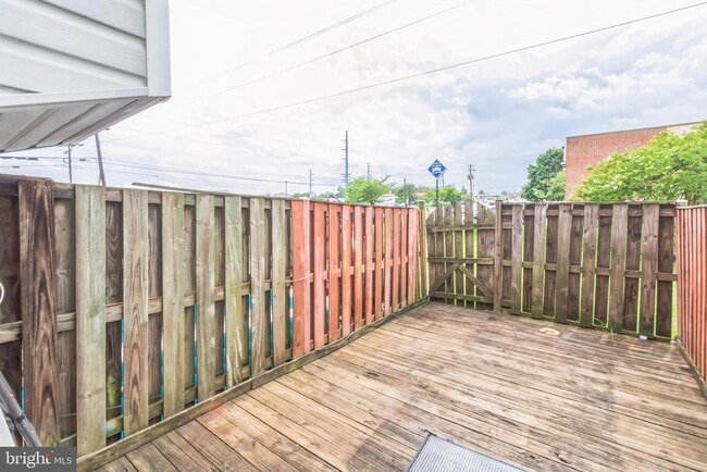 Building Photo - 7946 Brighton Way