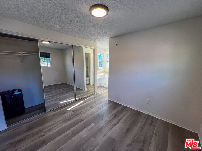 Building Photo - 17900 Sherman Way