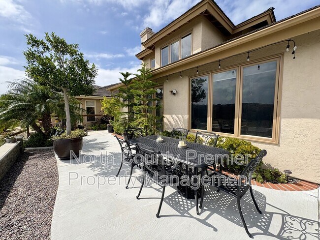 Building Photo - 1867 Amalfi Dr