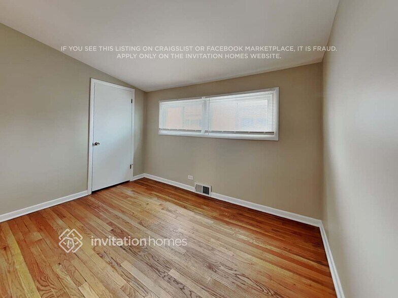 Building Photo - 7504 Emerson St