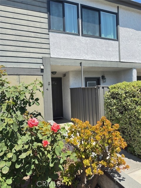 Building Photo - 11311 Tampa Ave