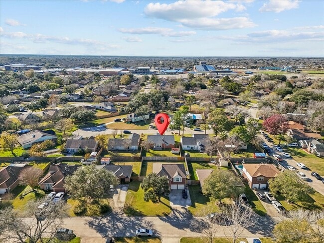 Building Photo - 3705 Misty Cove Ct