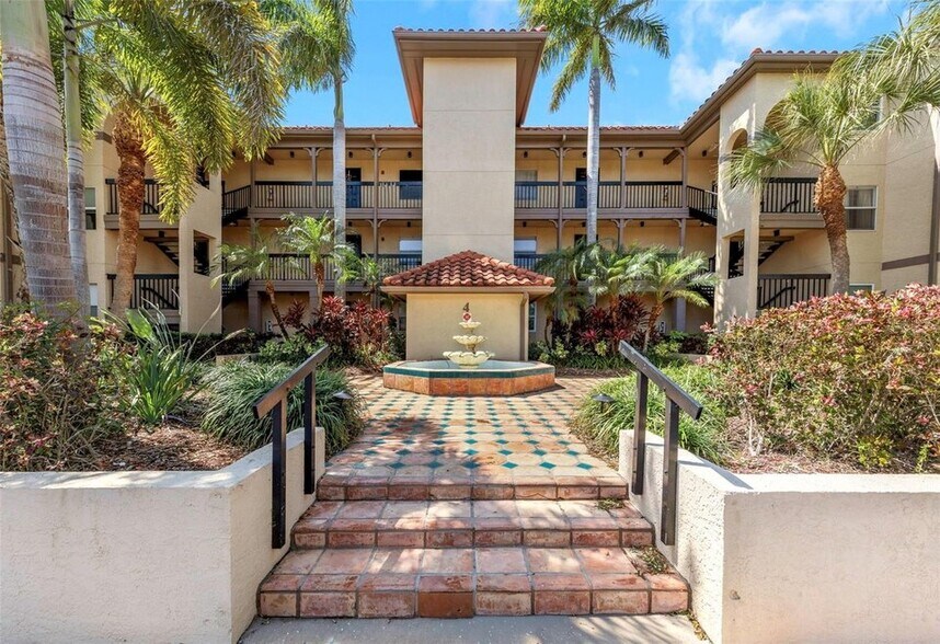 Building Photo - 2400 Feather Sound Dr