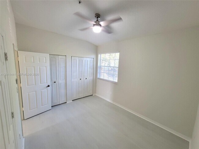 Building Photo - 755 SW 148th Ave