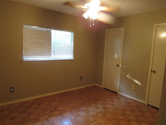 Building Photo - 5418 Imperial Grove Dr