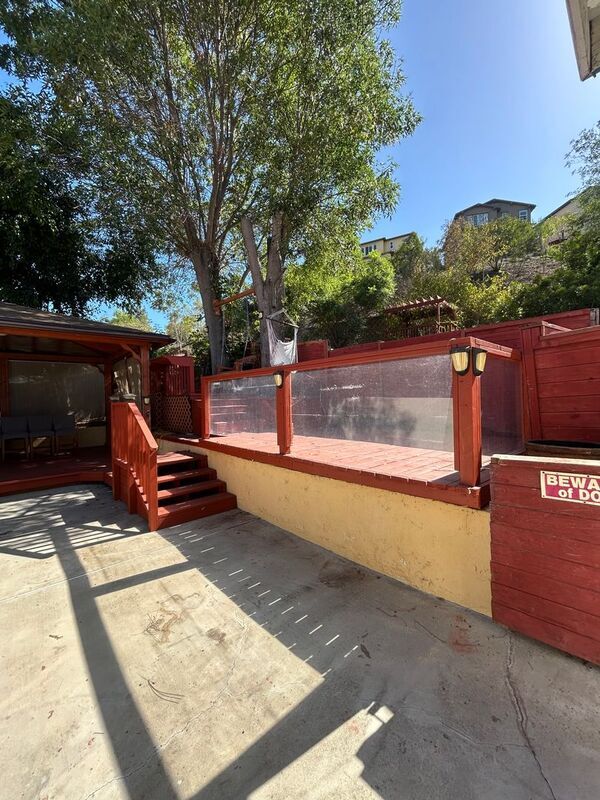 Building Photo - 4040 Yale Ave