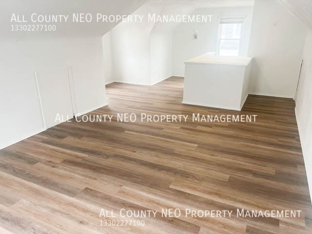 Building Photo - 3862 E 112th St